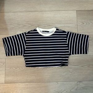 Women’s Zara crop top